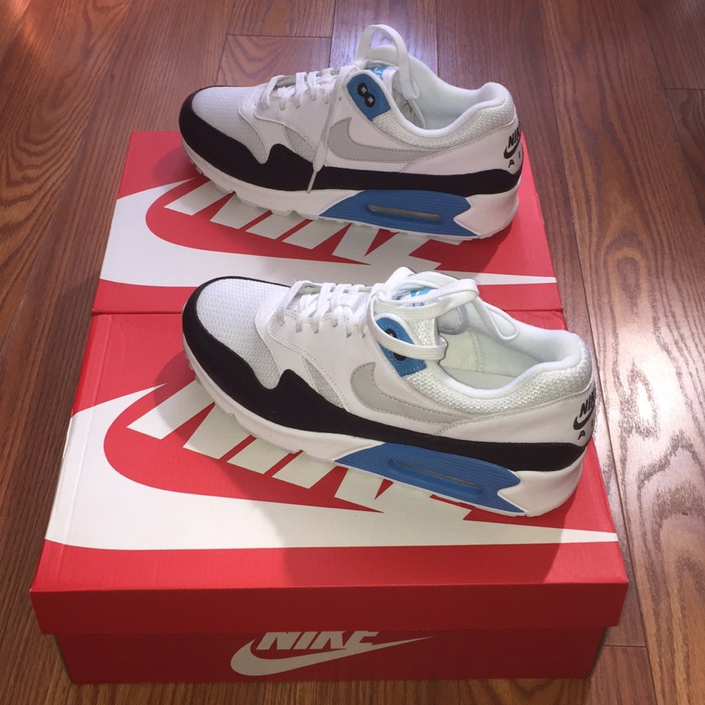 Nike Air Max 90/1 ‘Laser Blue’